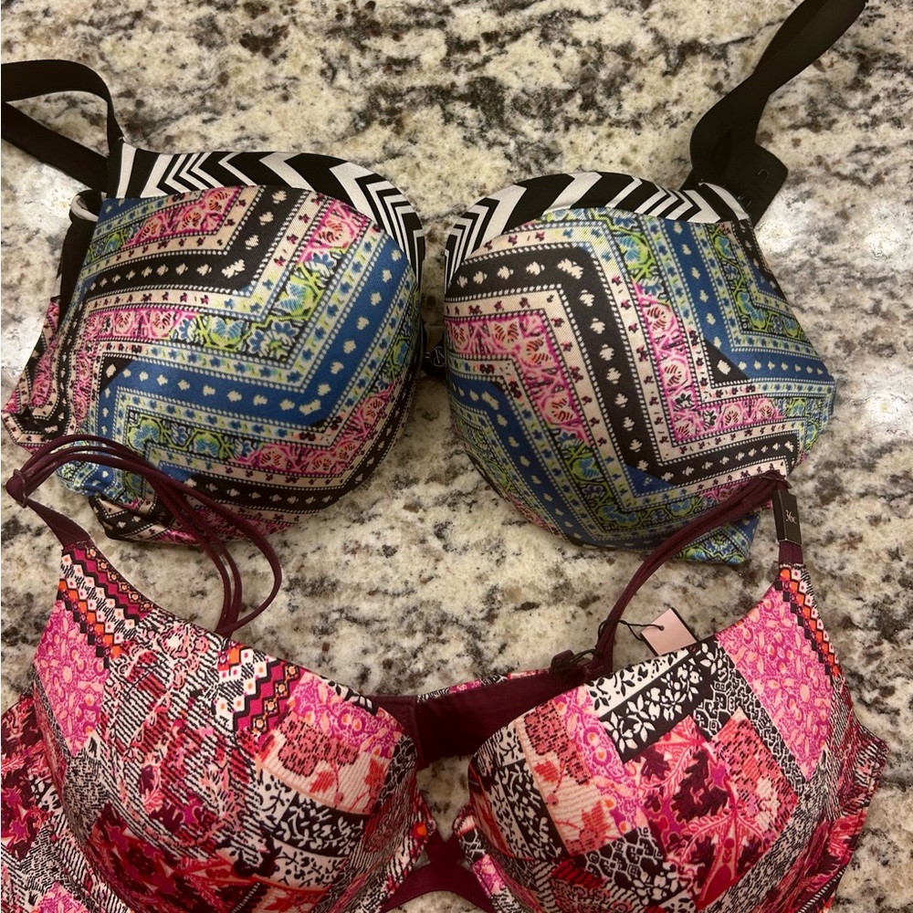 Victoria Secret Bombshell Push-Up Bra NEW